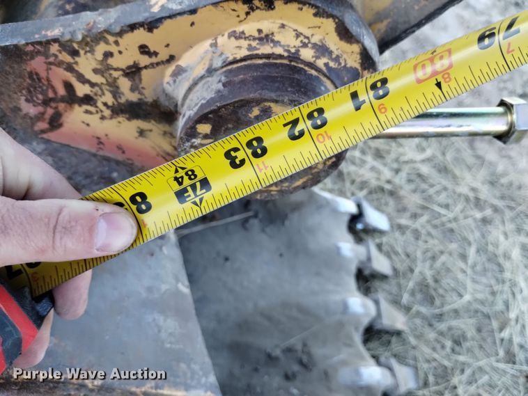 image for item DK8876 1999 John Deere 80  mini excavator