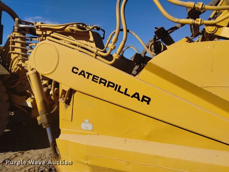 image for item DK8878 1973 Caterpillar 613B  elevating scraper