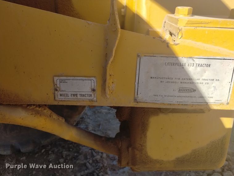 image for item DK8878 1973 Caterpillar 613B  elevating scraper