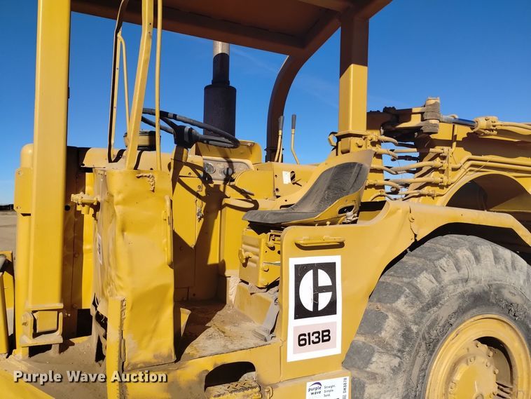 image for item DK8878 1973 Caterpillar 613B  elevating scraper