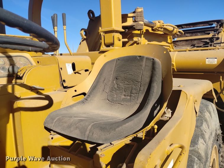 image for item DK8878 1973 Caterpillar 613B  elevating scraper