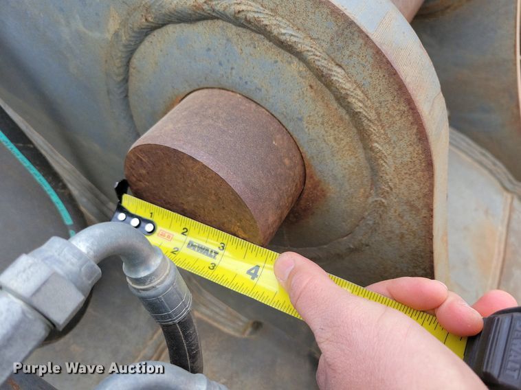 image for item DL7737 TAG Mantis  grapple bucket