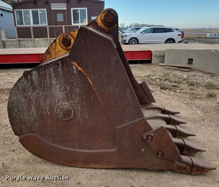 image for item DL7739 CF  excavator bucket