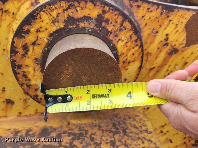 image for item DL7739 CF  excavator bucket