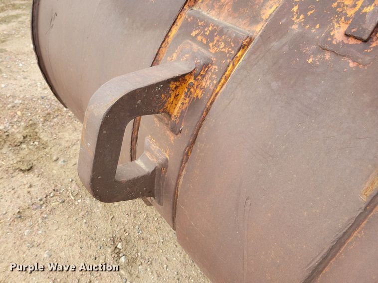 image for item DL7739 CF  excavator bucket