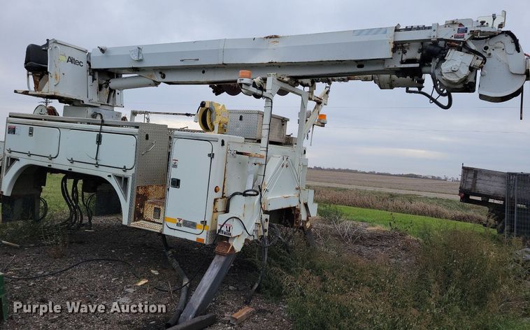 image for item DL7740 Altec Brand FX  digger derrick truck bed