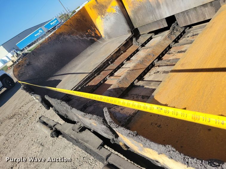 image for item DN4145 2007 LeeBoy 8816B  paver