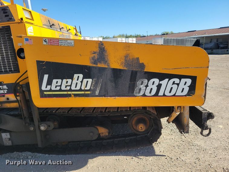 image for item DN4145 2007 LeeBoy 8816B  paver