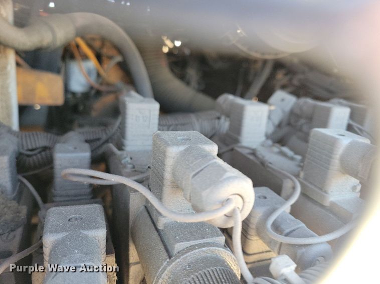 image for item DN4145 2007 LeeBoy 8816B  paver