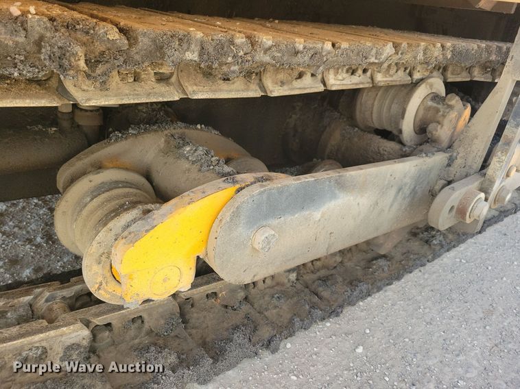 image for item DN4145 2007 LeeBoy 8816B  paver