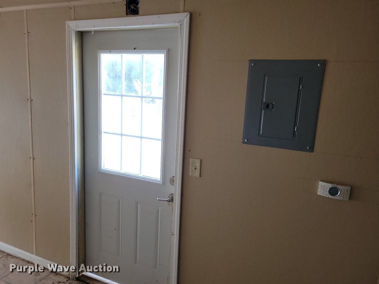 image for item DN4160 2006 Cosco  storage container