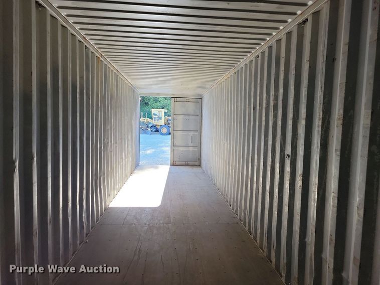 image for item DN4163 2008 China  shipping container