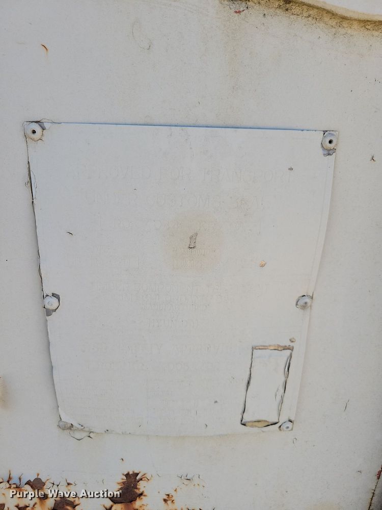 image for item DN4167 1984 Mobile Mini  shipping container