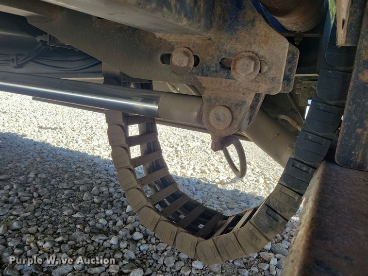 image for item DN4177 2015 Landoll 440  tilt deck equipment trailer