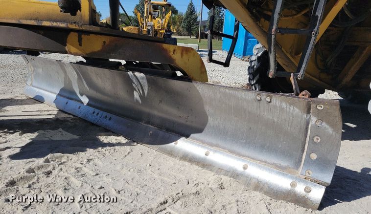 image for item DN4178 1989 Caterpillar 12G  motor grader