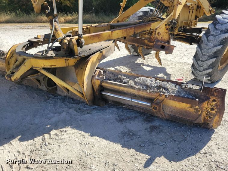 image for item DN4178 1989 Caterpillar 12G  motor grader