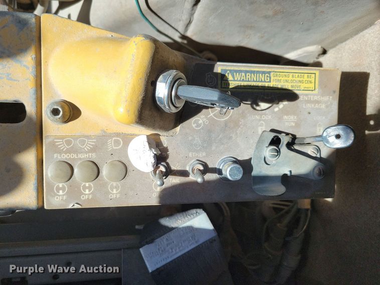 image for item DN4178 1989 Caterpillar 12G  motor grader