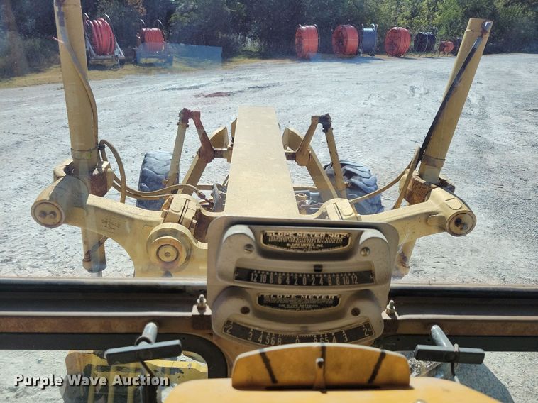 image for item DN4178 1989 Caterpillar 12G  motor grader