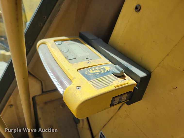 image for item DN4178 1989 Caterpillar 12G  motor grader