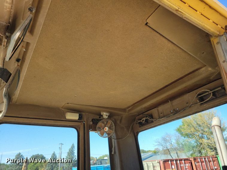 image for item DN4178 1989 Caterpillar 12G  motor grader