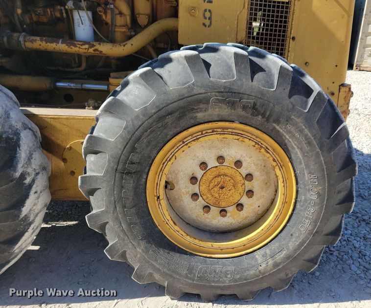 image for item DN4178 1989 Caterpillar 12G  motor grader