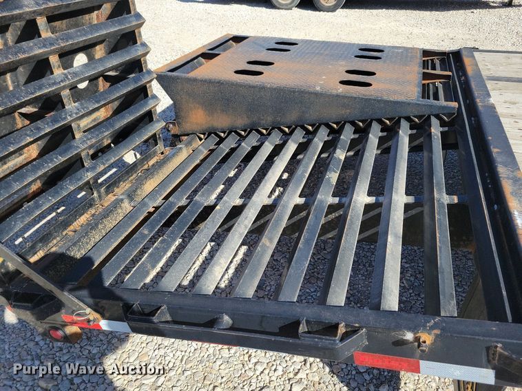 image for item DN4179 2017 Big Tex 22GN  equipment trailer