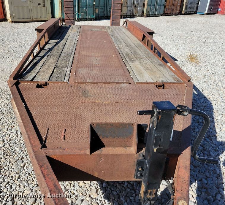 image for item DN4181 1999 Belshe T18  equipment trailer
