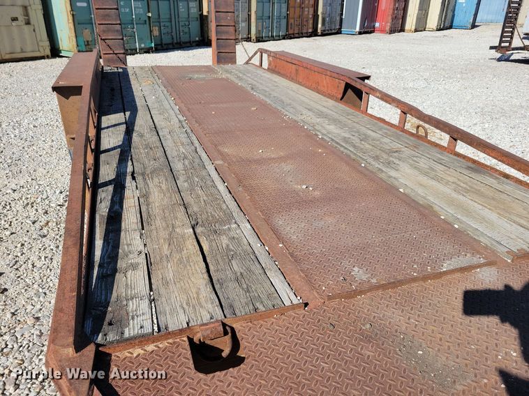 image for item DN4181 1999 Belshe T18  equipment trailer