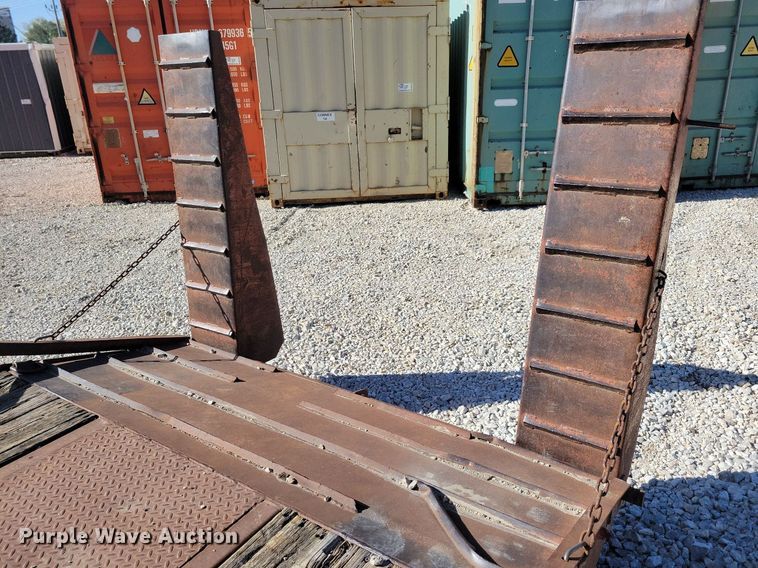 image for item DN4181 1999 Belshe T18  equipment trailer