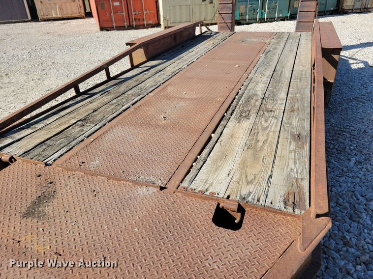 image for item DN4181 1999 Belshe T18  equipment trailer