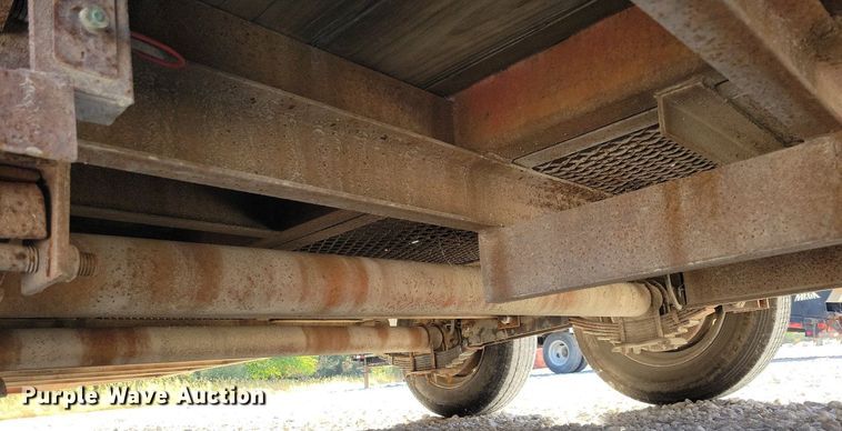 image for item DN4181 1999 Belshe T18  equipment trailer