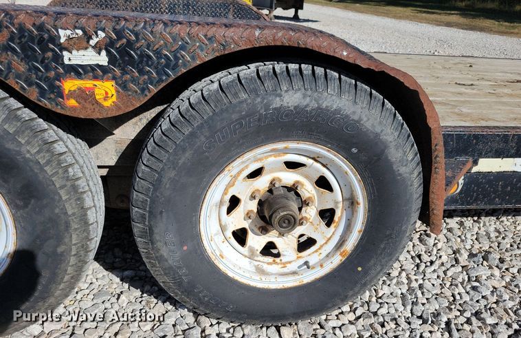 image for item DN4182 2014 Mac-lander UT116  utility trailer