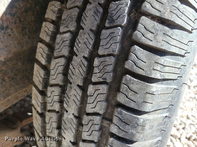 image for item DN4182 2014 Mac-lander UT116  utility trailer