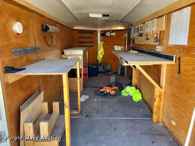 image for item DN4183 2008 Carry-On Cargo  fiber optic trailer