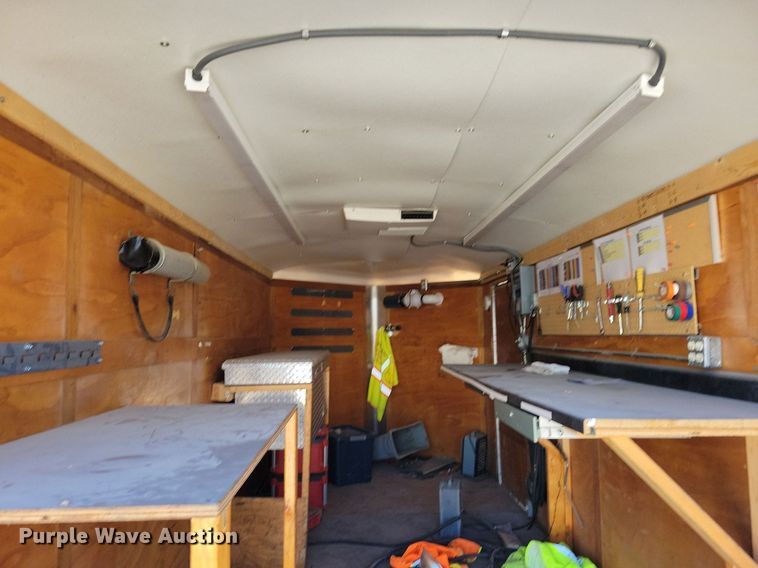 image for item DN4183 2008 Carry-On Cargo  fiber optic trailer