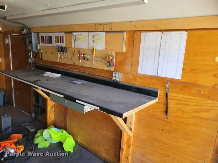 image for item DN4183 2008 Carry-On Cargo  fiber optic trailer