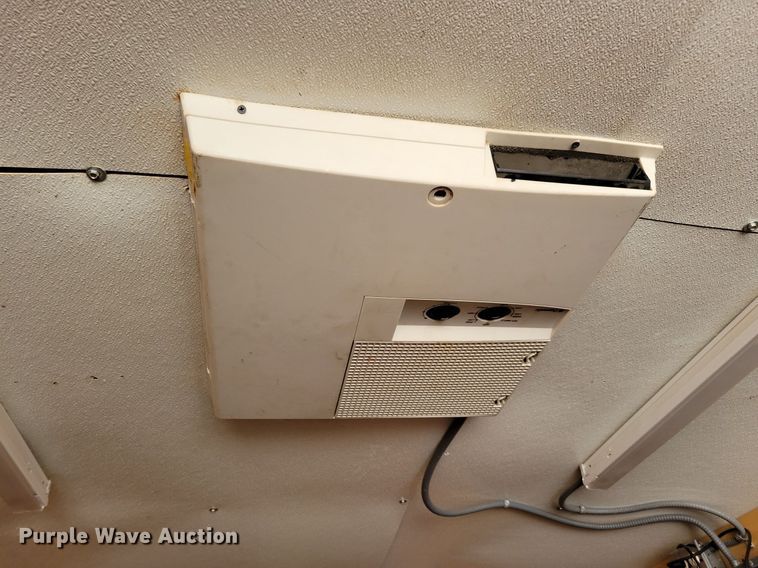 image for item DN4183 2008 Carry-On Cargo  fiber optic trailer