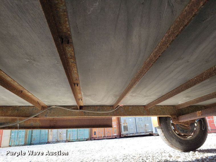 image for item DN4183 2008 Carry-On Cargo  fiber optic trailer