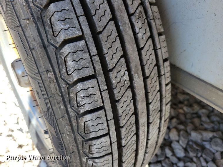 image for item DN4183 2008 Carry-On Cargo  fiber optic trailer