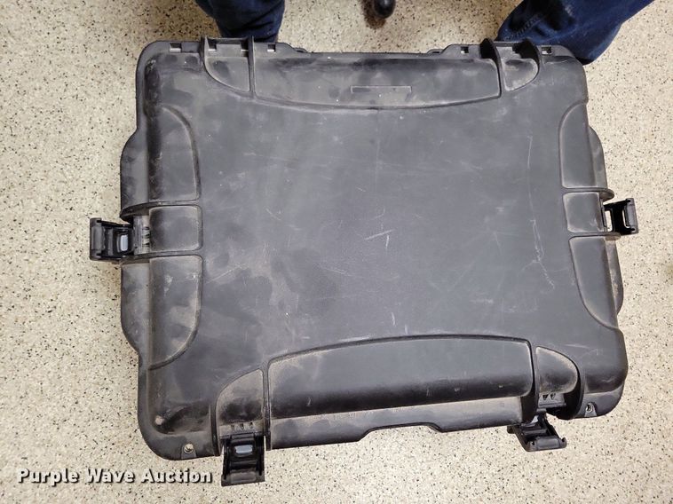 image for item DN4183 2008 Carry-On Cargo  fiber optic trailer