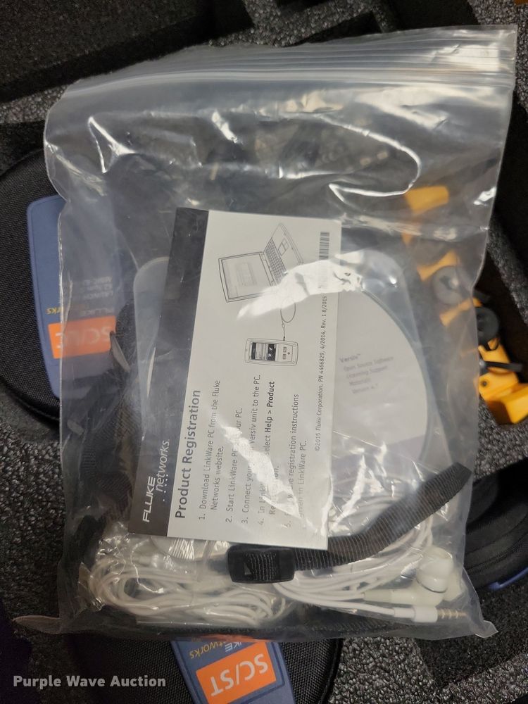 image for item DN4183 2008 Carry-On Cargo  fiber optic trailer