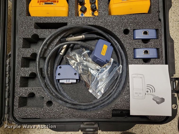 image for item DN4183 2008 Carry-On Cargo  fiber optic trailer