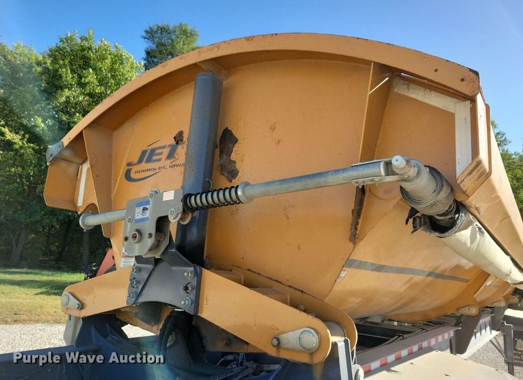 image for item DN4184 2013 Jet Company 45  side dump trailer
