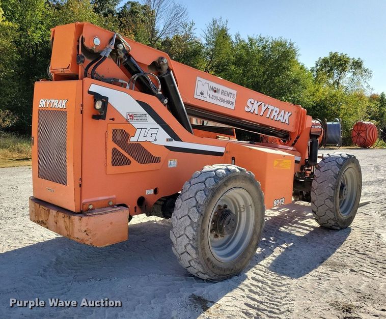 image for item DN4185 2013 JLG Skytrak 8042  telehandler
