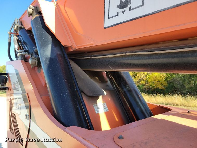 image for item DN4185 2013 JLG Skytrak 8042  telehandler