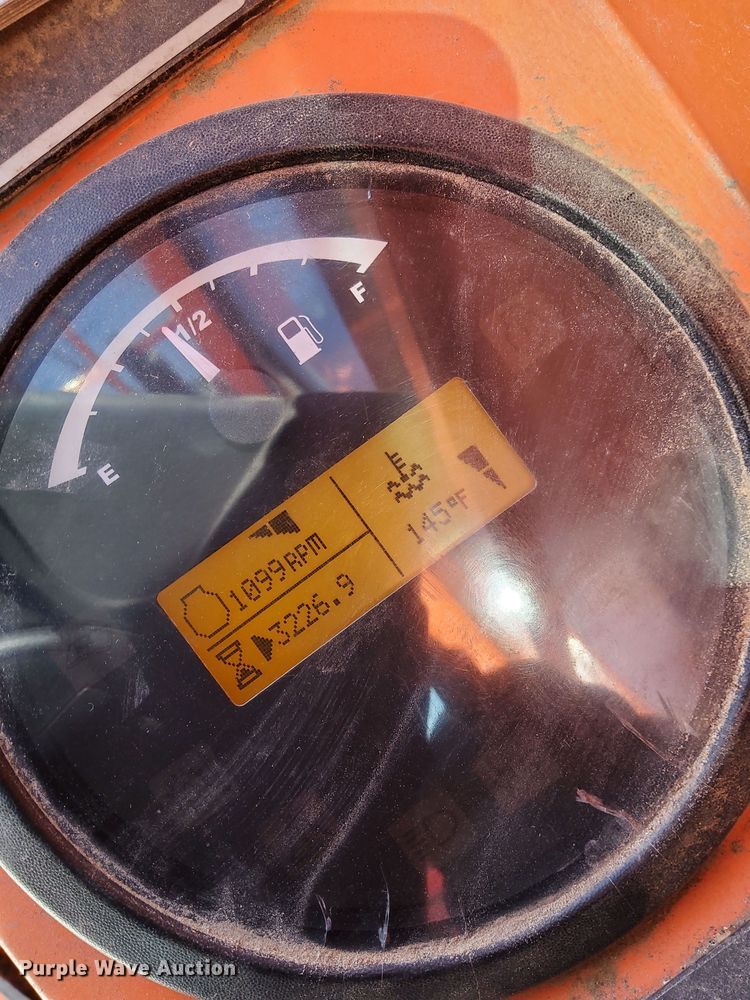 image for item DN4185 2013 JLG Skytrak 8042  telehandler