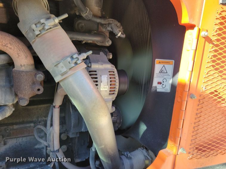 image for item DN4185 2013 JLG Skytrak 8042  telehandler