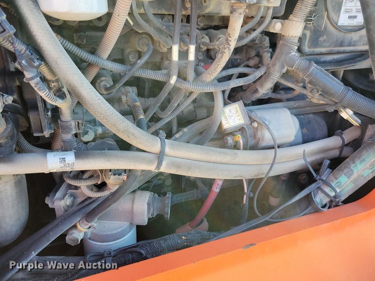 image for item DN4185 2013 JLG Skytrak 8042  telehandler