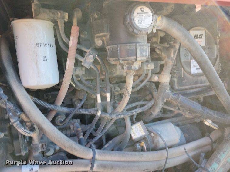 image for item DN4185 2013 JLG Skytrak 8042  telehandler