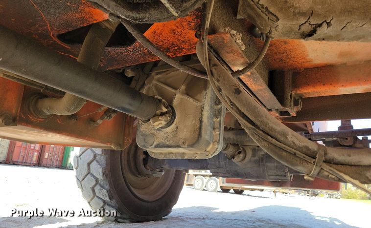 image for item DN4185 2013 JLG Skytrak 8042  telehandler